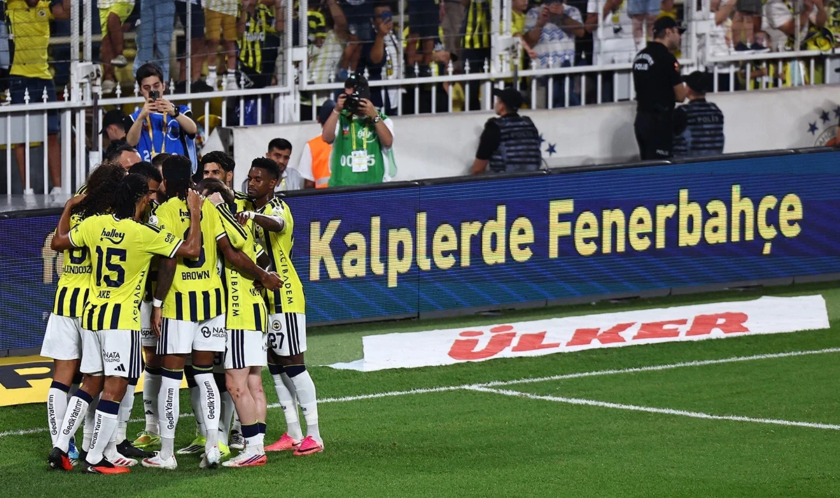 Fenerbahçe’den Kadıköy’de 4 gollü zafer